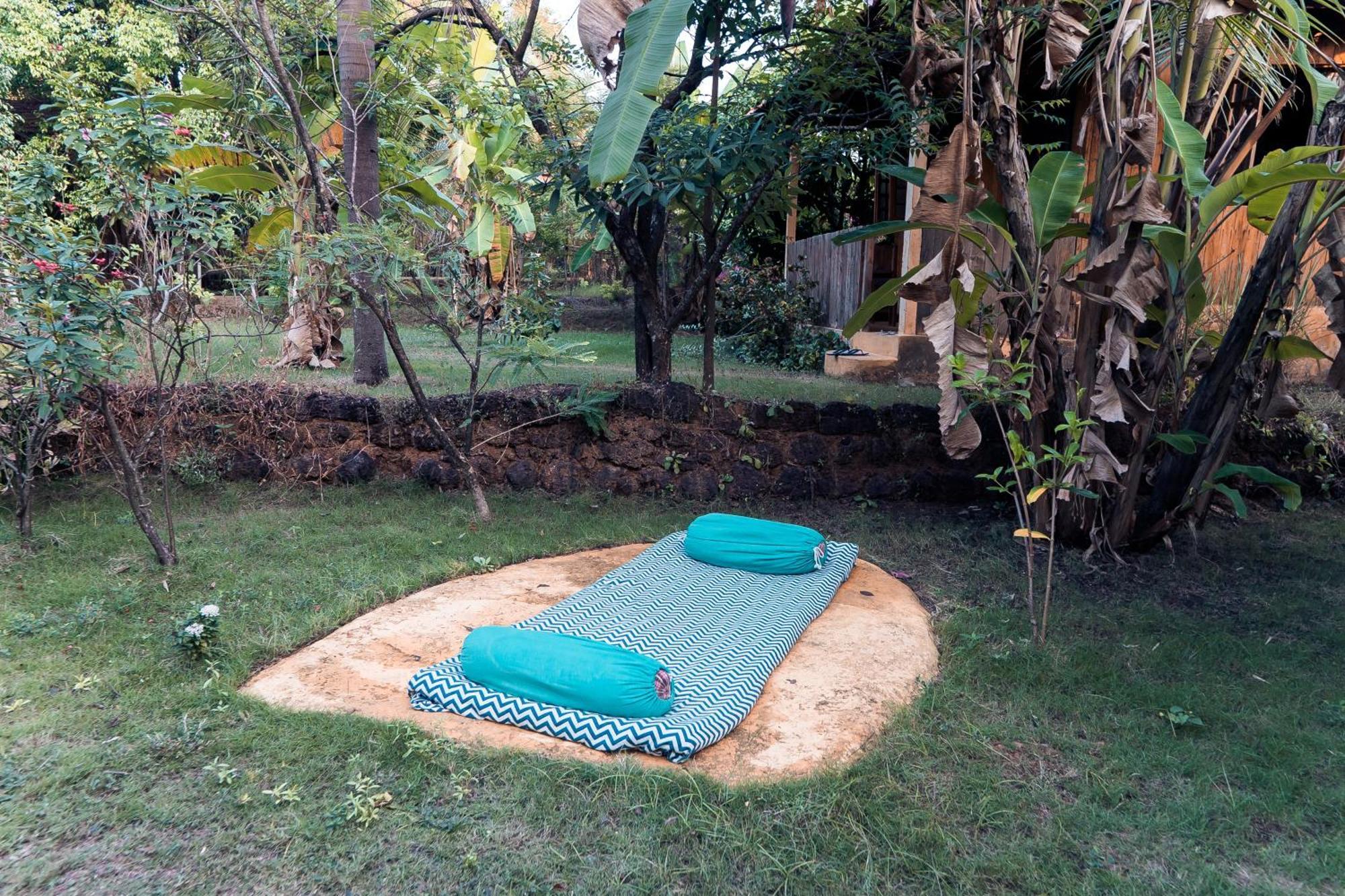 Jamboree Creek Yoga Mandrem Ngoại thất bức ảnh