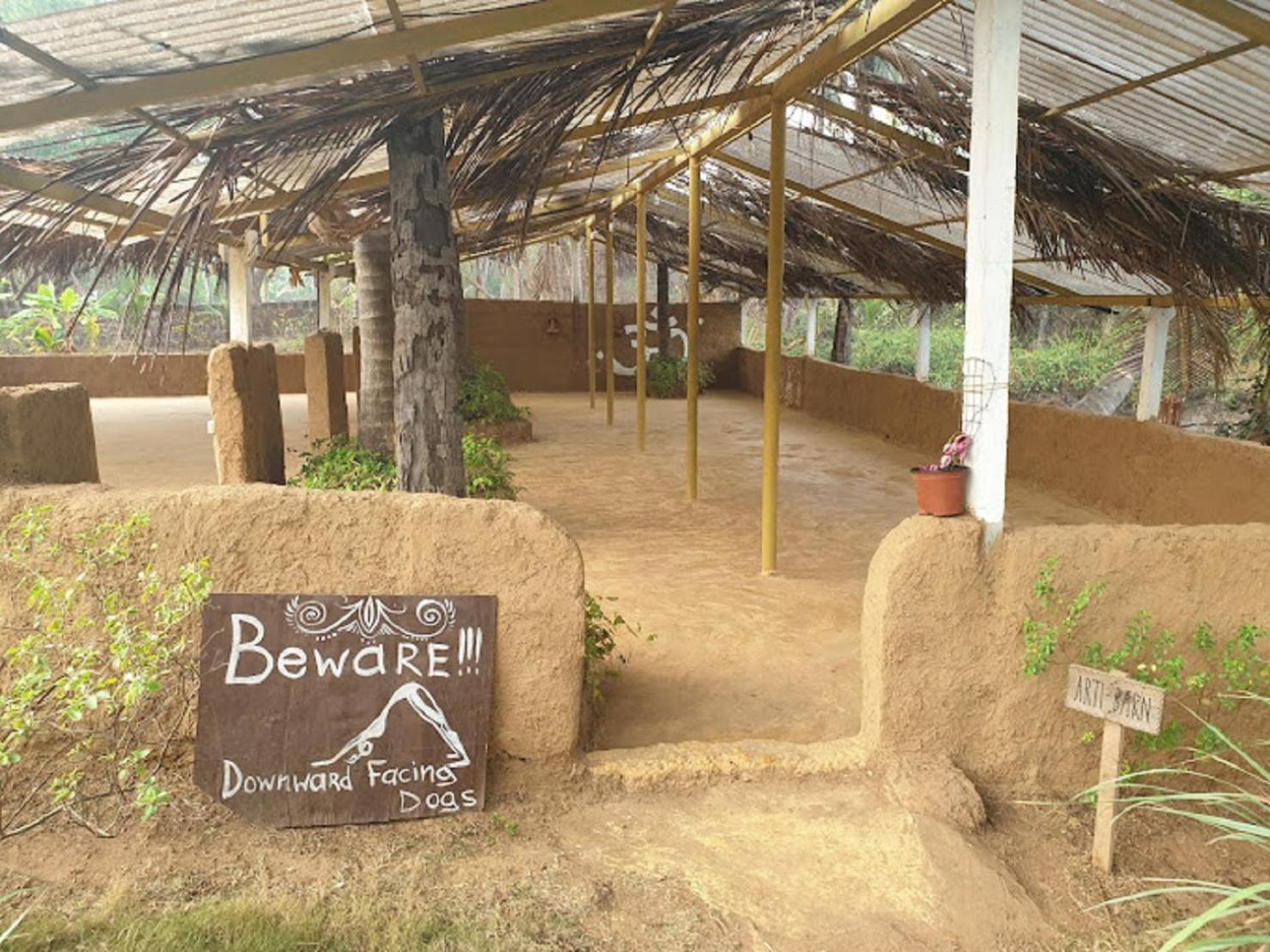 Jamboree Creek Yoga Mandrem Ngoại thất bức ảnh