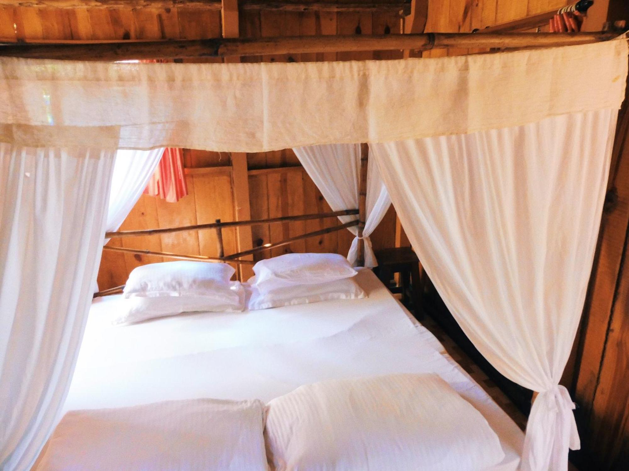 Jamboree Creek Yoga Mandrem Phòng bức ảnh